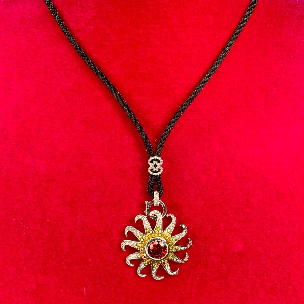 FIVE NECKLACES IN ONE